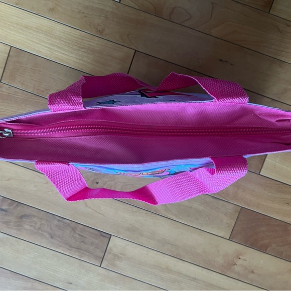 NWOT LOL surprise insulated lunch bag - Picture 4 of 4